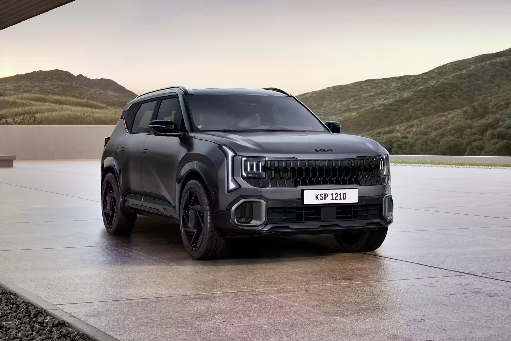 Kia Seltos X-Line Matte Gray Exterior and Blacked-out Grille